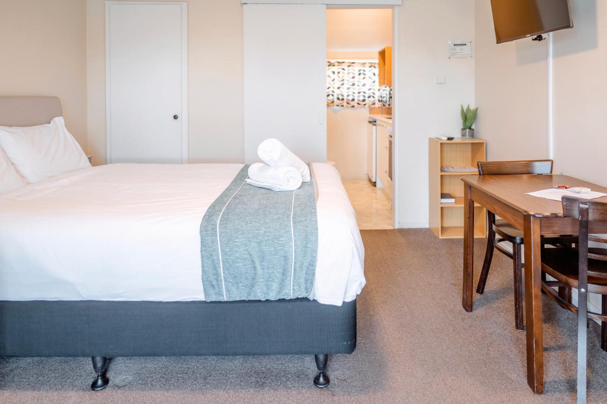 Merivale Court Motel & Apartments Κράισττσερτς Εξωτερικό φωτογραφία