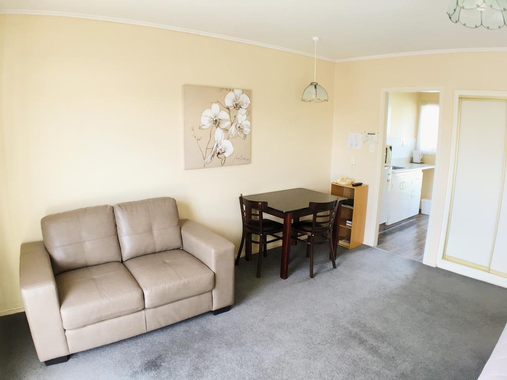 Merivale Court Motel & Apartments Κράισττσερτς Εξωτερικό φωτογραφία