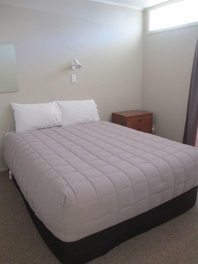 Merivale Court Motel & Apartments Κράισττσερτς Εξωτερικό φωτογραφία